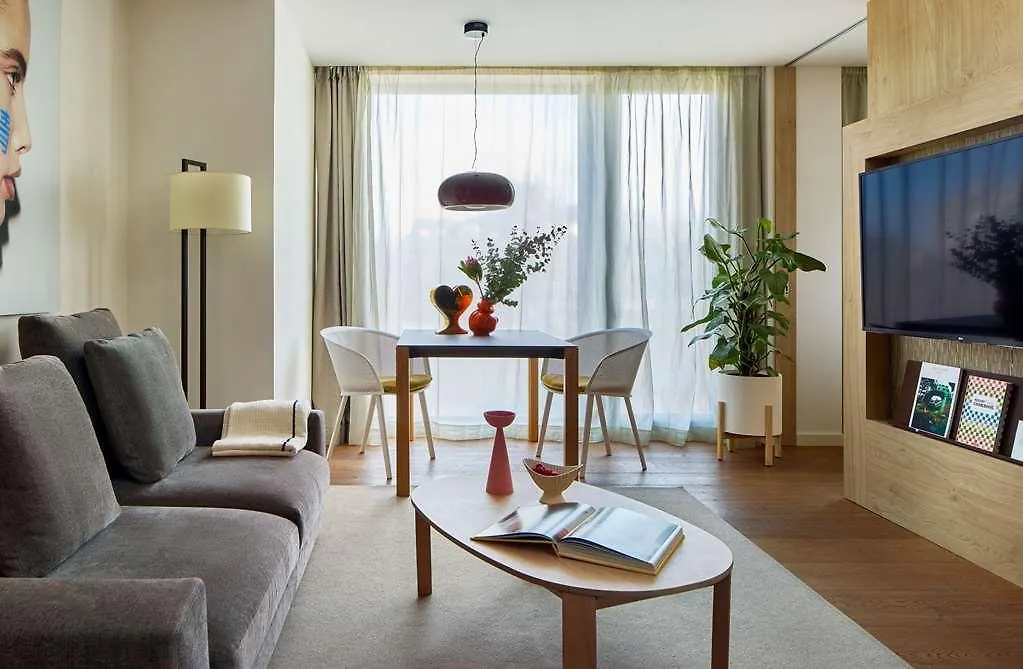 Hotel Me Barcelone 5*,  Espagne
