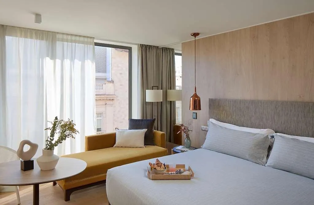 Me Barcelona Hotel